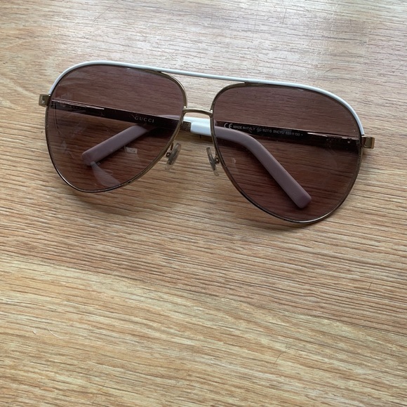 Gucci Accessories - Authentic Gucci sunglasses